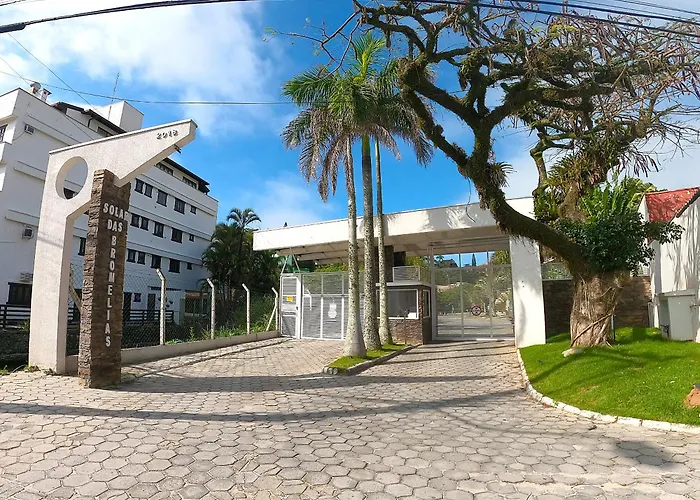124 - Apartamento 3 Dormitorios Condominio Fechado Bombinhas